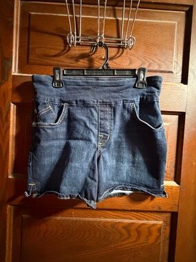 Rock & Republic Dark Blue Denim Stretch Jean Shorts
